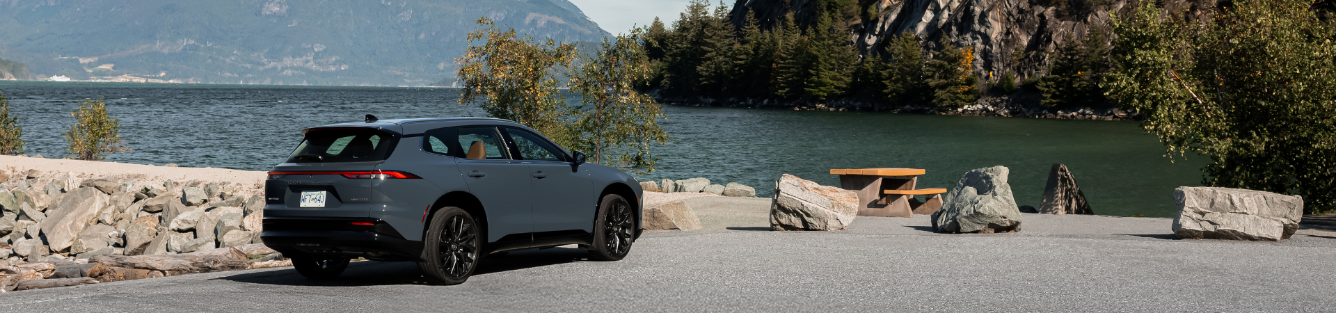        2025 Toyota Crown Signia     All-New Hybrid Crossover — Elegant. Efficient. Elevated.