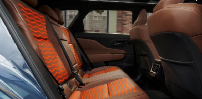 Toyota Crown Signia_Heated Seats and Steering Wheel