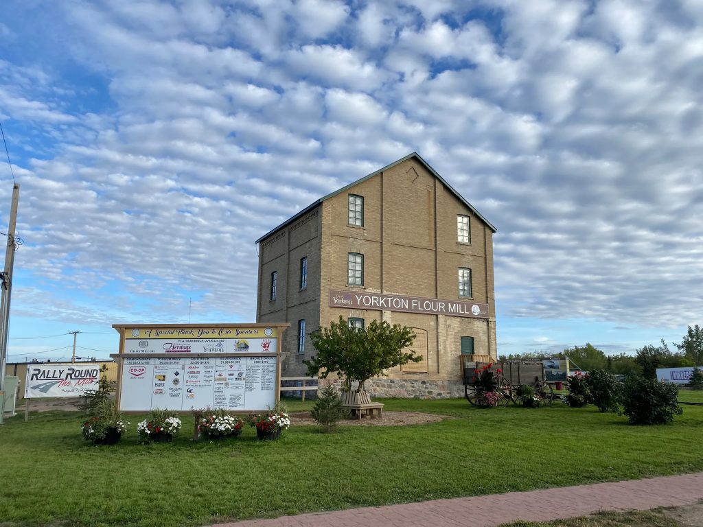 Honored to be a Platinum Sponsor of the Yorkton Brick Mill Key Auto Group