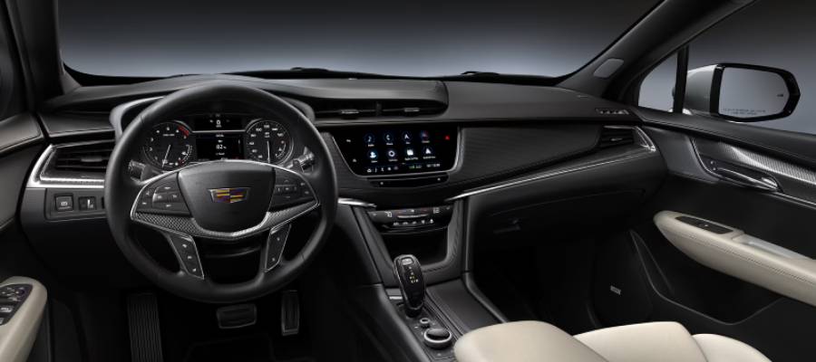 The infotainment centre and dashboard of the 2026 Cadillac XT5. 2026 Cadillac XT5 technology features at FFUN Cadillac