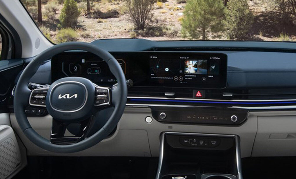 2027 Kia Carnival in Yorkton, SK