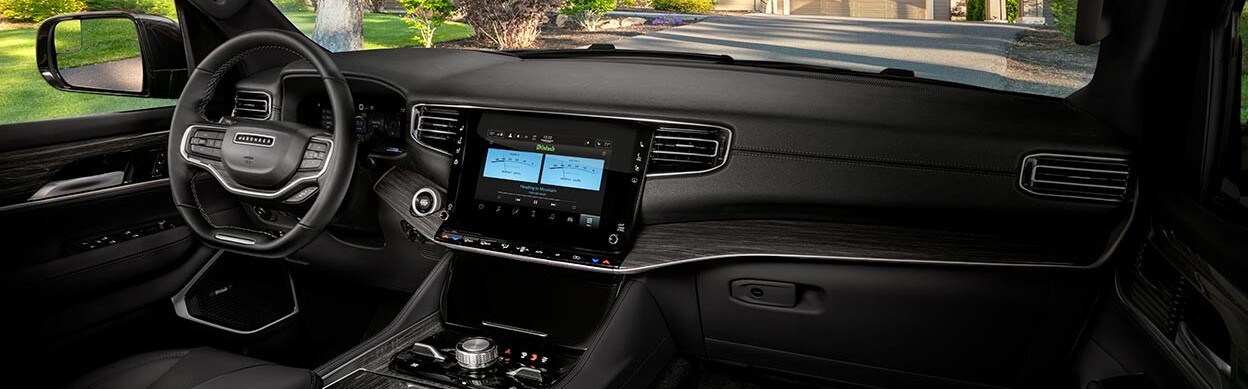 2025 Jeep Wagoneer Touchscreen Display in Embrun, ON