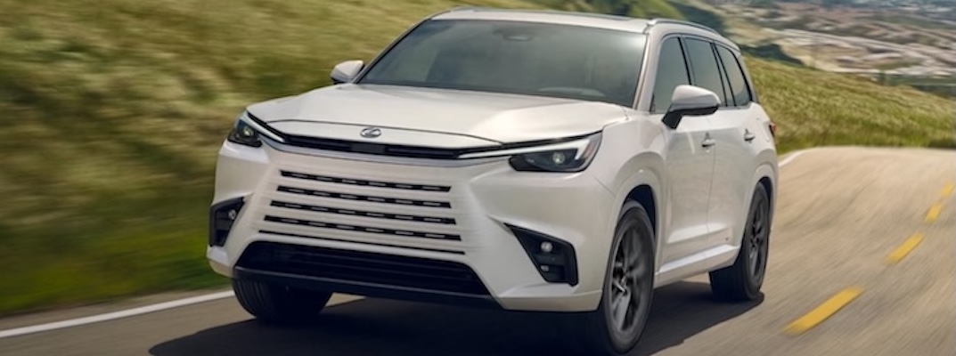 A 2026 Lexus TX in wind chill pearl.