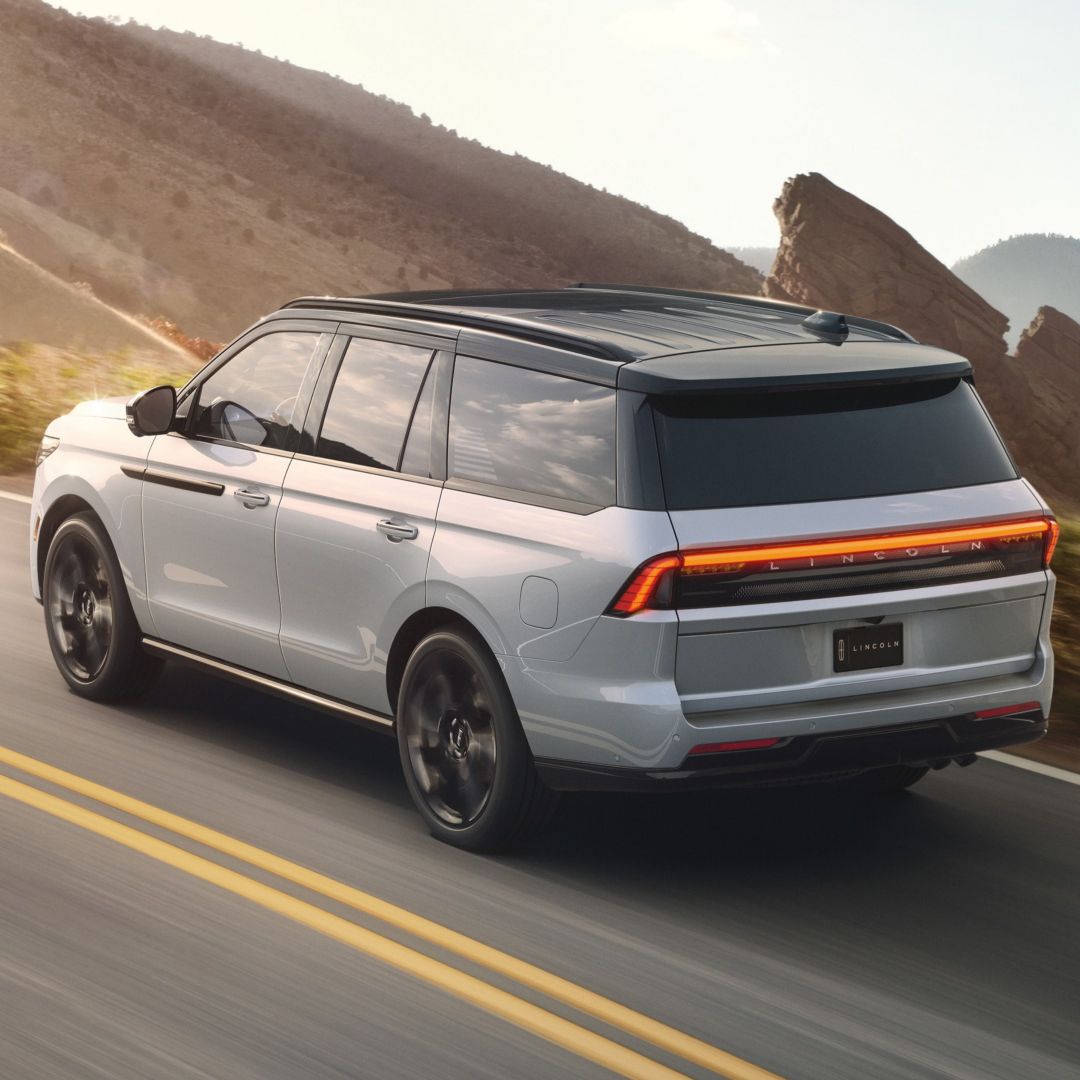 Lincoln Navigator Reserve