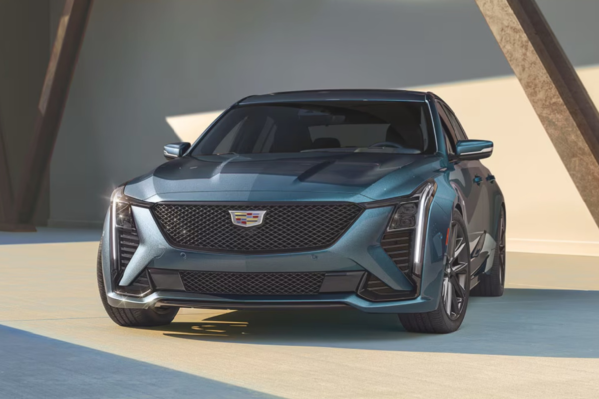 Cadillac CT4 and CT5