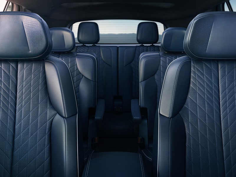 2026 Cadillac VISTIQ in Goderich, ON