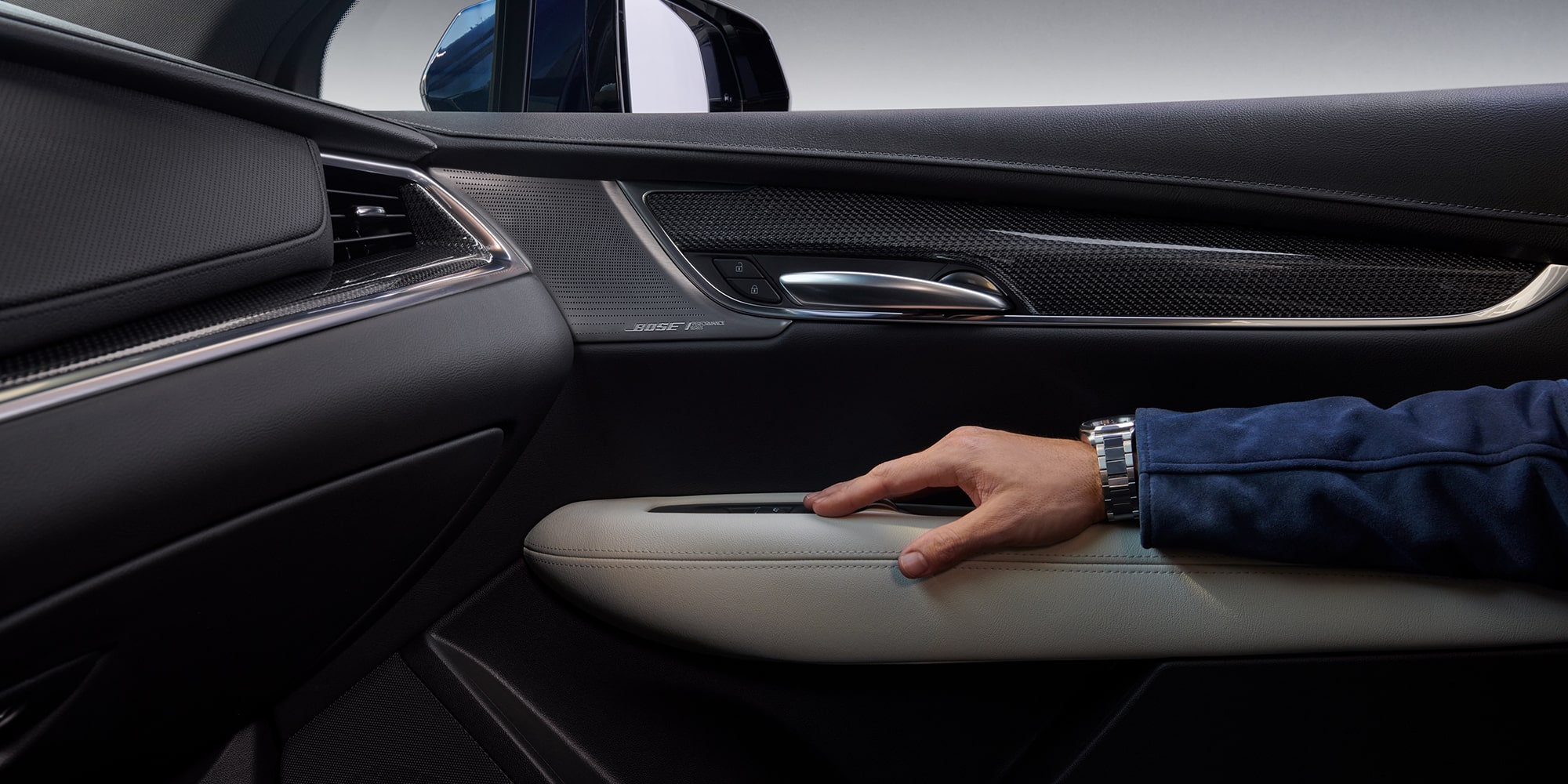 2026 Cadillac XT5 in Goderich, Ontario