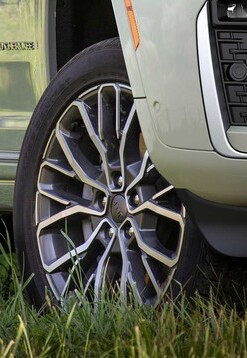 2026 Jeep Grand Cherokee L wheels