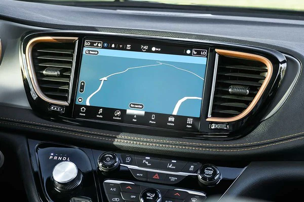2027 Chrysler Pacifica