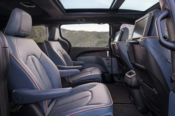 2027 Chrysler Pacifica