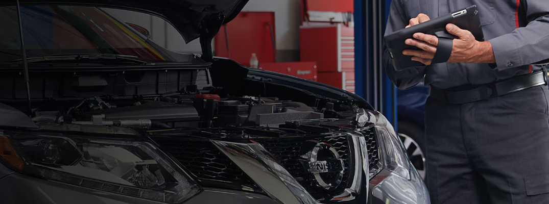 How to Replace a Headlight Bulb on a Nissan