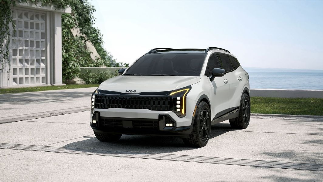 imgi_35_2026_white_kia_sportage1751499174320