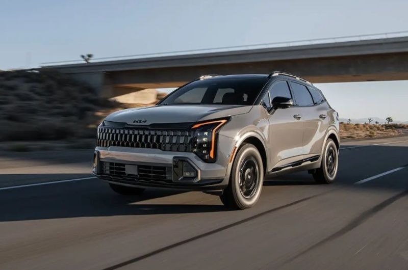 imgi_1_2026_grey_kia_sportage1750707863357