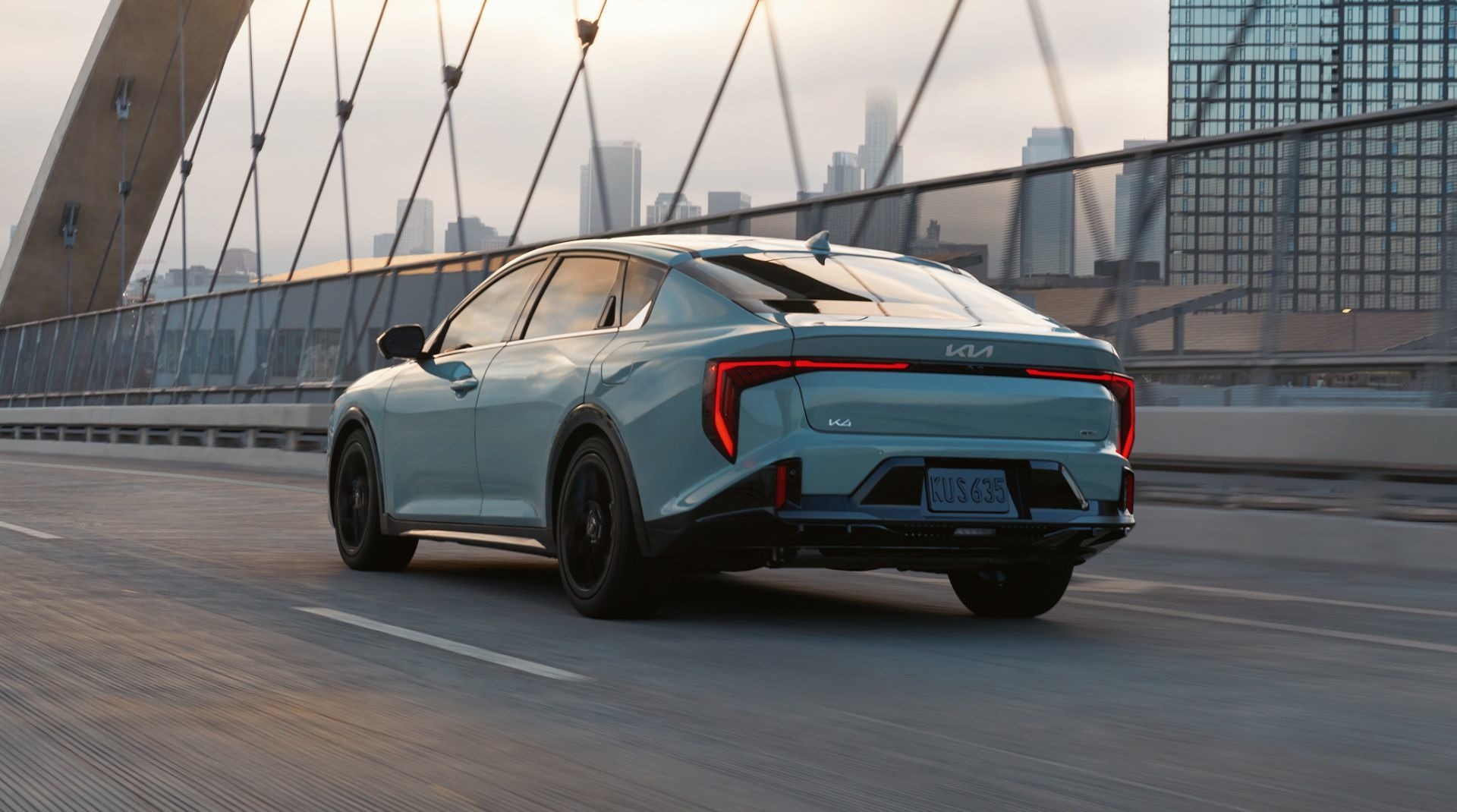 imgi_1_my25-k4-in-page-gallery_asset-carousel-1-v21737572508738