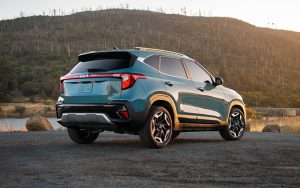 2026 Blue Kia Seltos