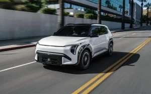 2027 White Kia EV3