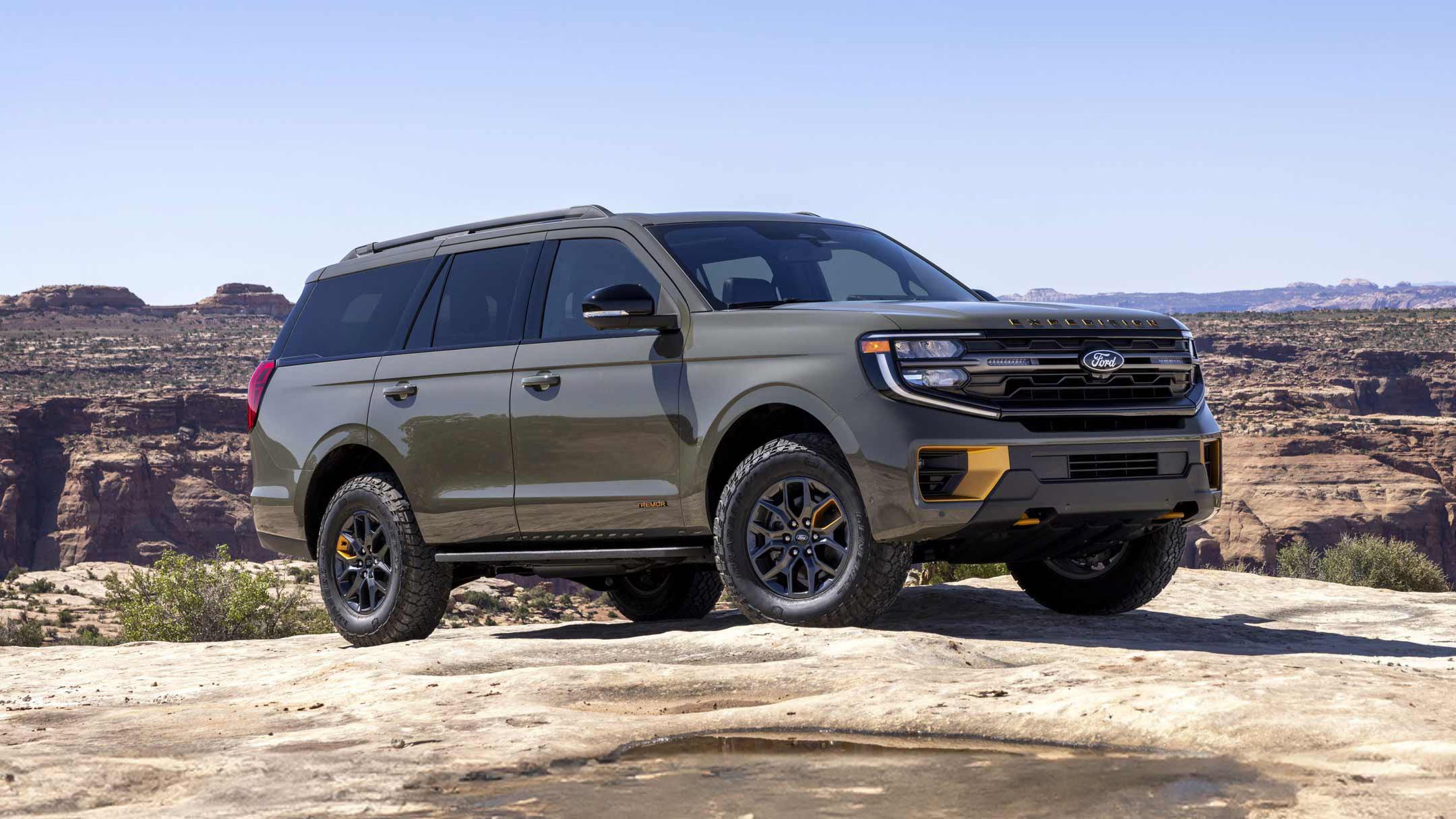 2025 Ford Expedition Review, Pricing, and Specs Breakdown