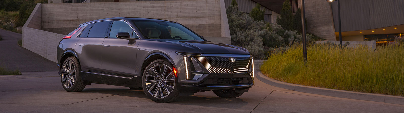 New 2026 Cadillac LYRIQ Midsize Luxury Electric SUV for Sale in Toronto Ontario