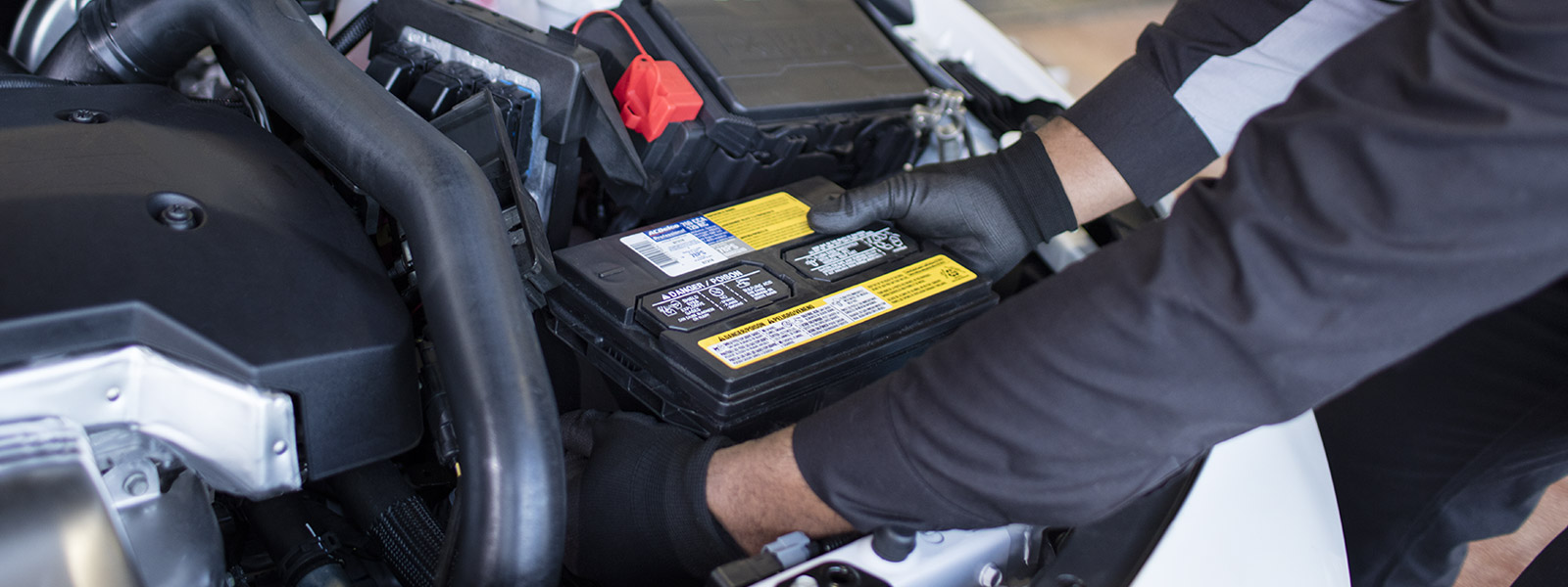 How to identify when your Cadillac may need a battery replacement