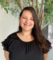 Renata Menezes Renata Menezes