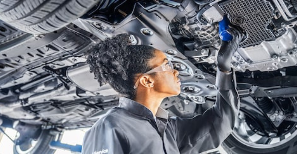 Current Cadillac Service Offers Oshawa