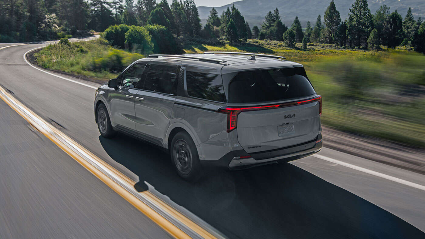 2027 Kia Carnival