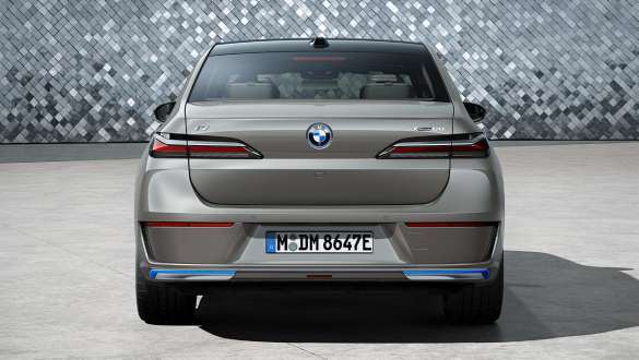 The BMW i7 – Luxury Electric Sedan - Policaro BMW
