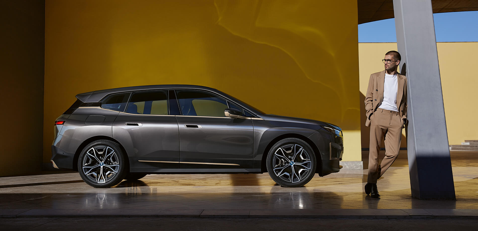 Explore the BMW i Series - Electric & Plug-In Hybrid - Policaro BMW