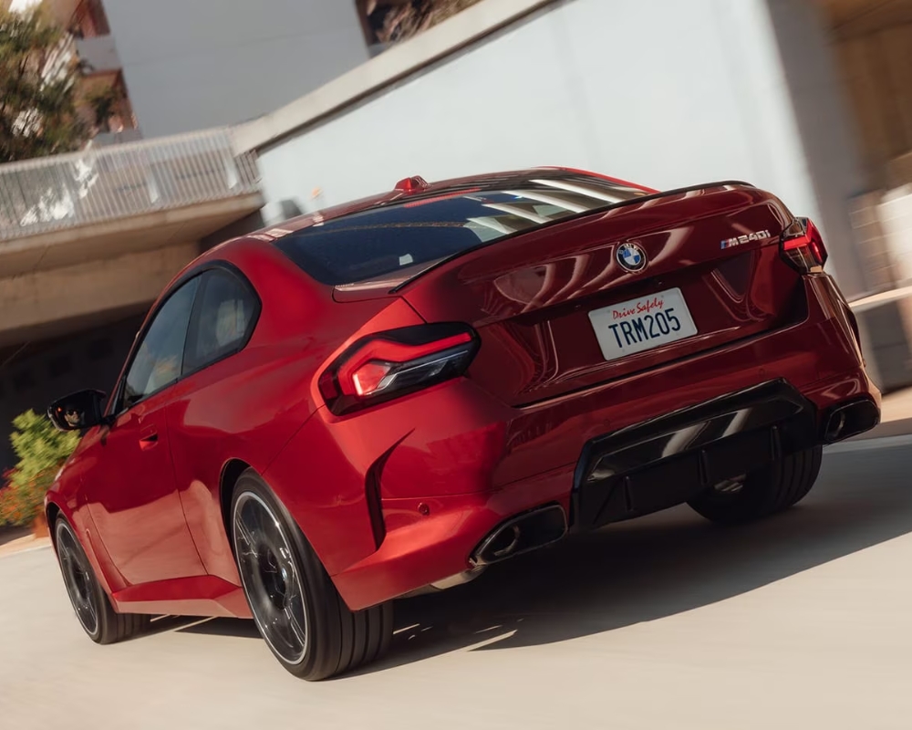 2025 BMW 2-Series Performance 