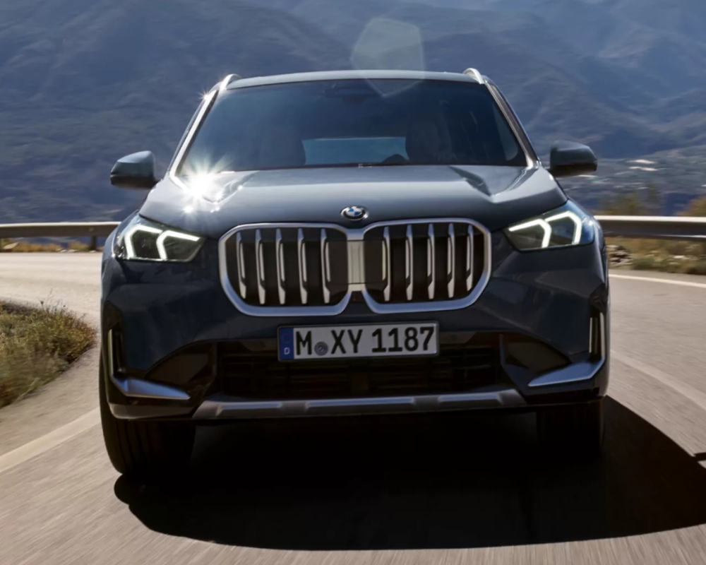 Performance That Feels Familiar Yet Distinct