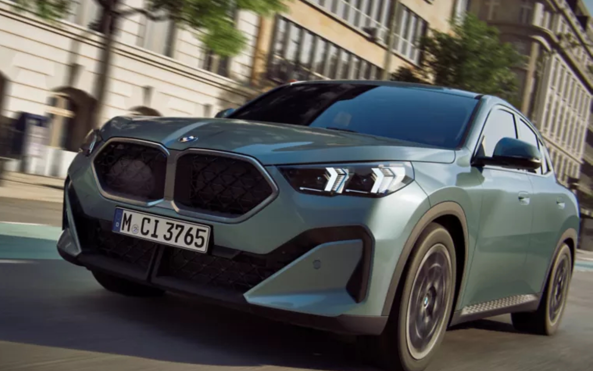 Sporty Design That Stands Out in the City