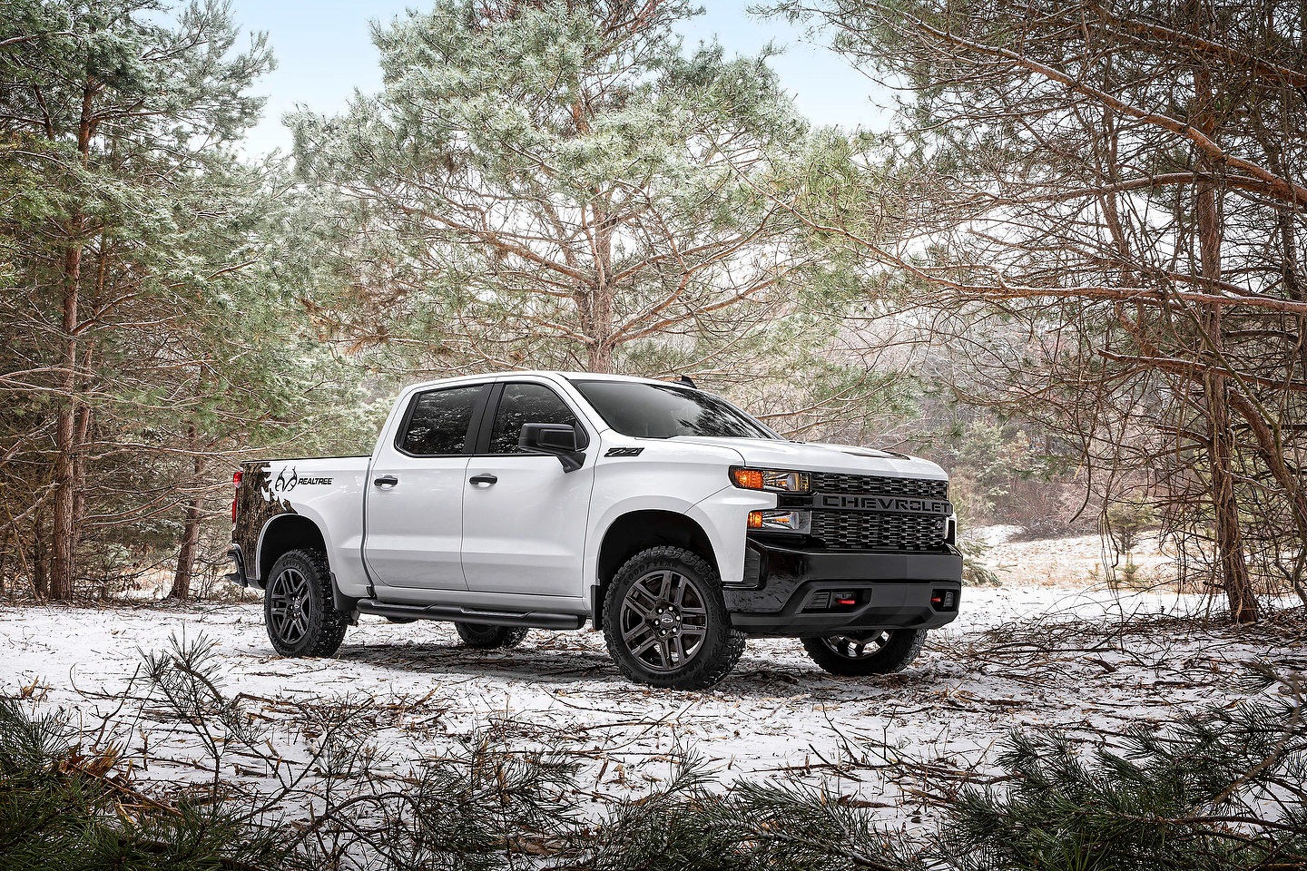 Chevrolet unveils new Silverado Realtree Edition