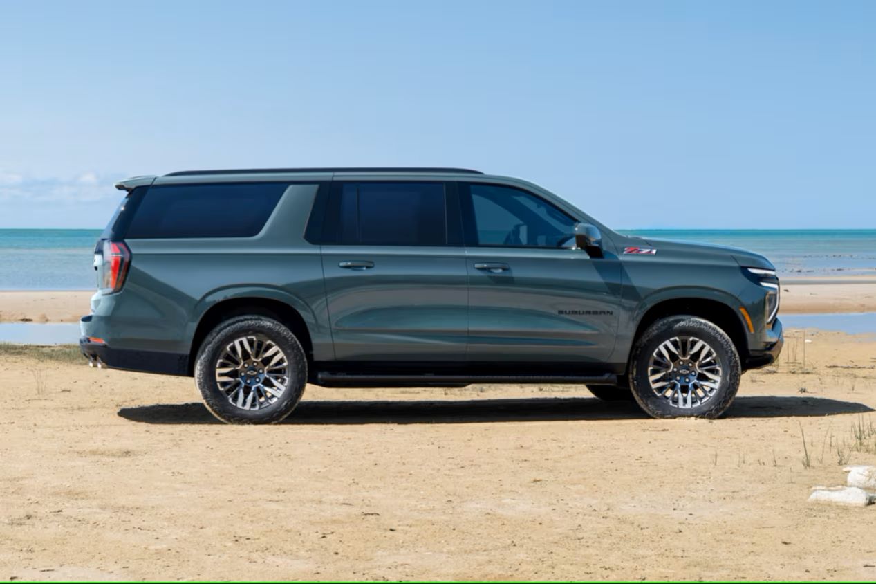 2025 chevrolet suburban exterior 