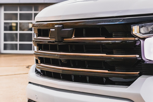 South Fort Customs Blackout package for custom truck in Fort Saskatchewan