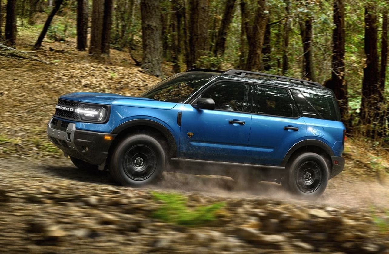 2026 Ford Bronco Sport vs. 2026 Jeep Wrangler