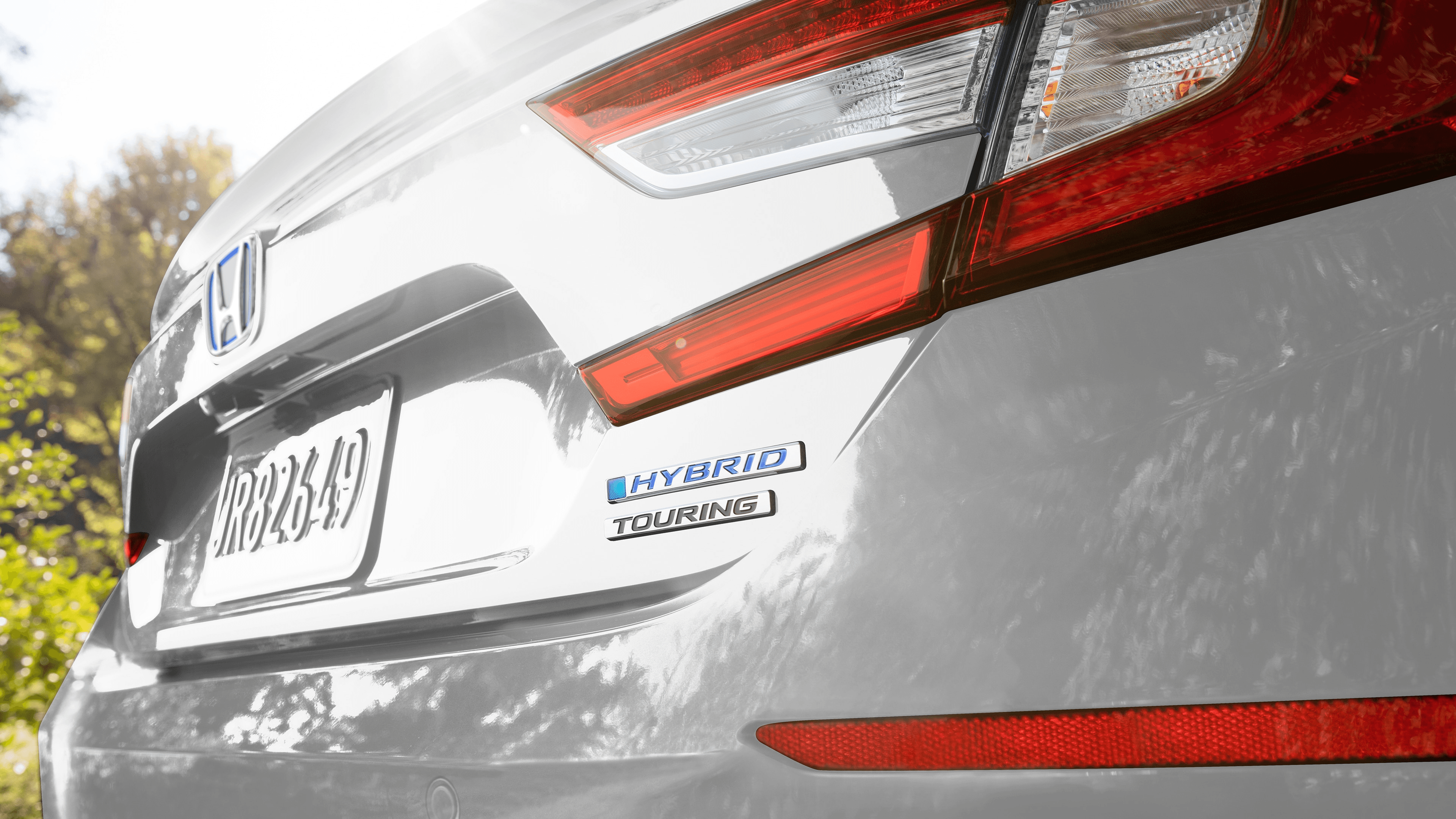 Rear-close-up-of-Accord-Hybrid