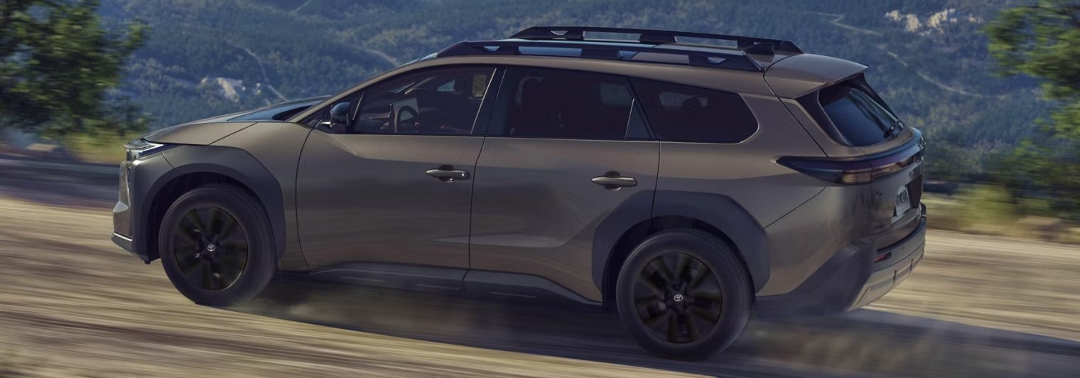 imgi_24_toyota-register-for-updates-2026-bz-woodland-performance-l