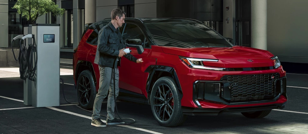 Unknown person charging 2026 Toyota RAV4 Plug-In Hybrid