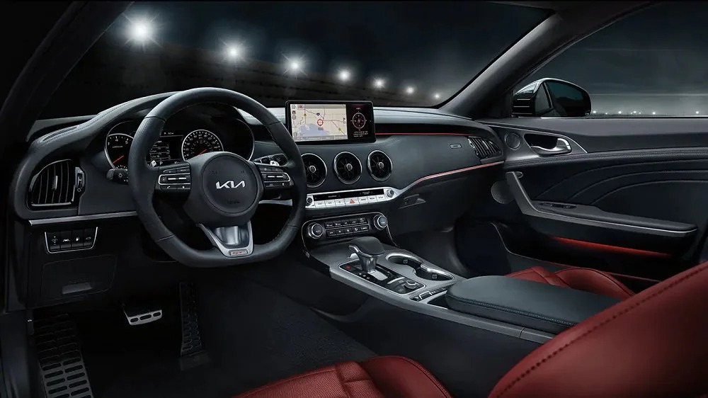 2022 kia stinger Interior