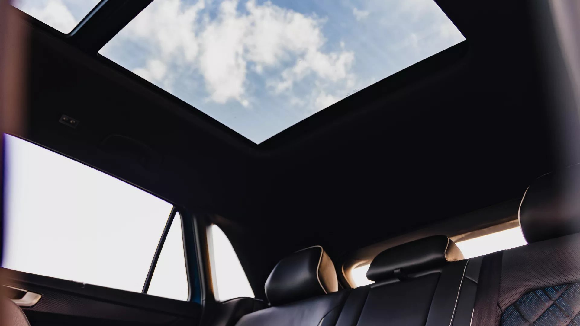 2026 Volkswagen Atlas Cross Sport in Orleans, ON