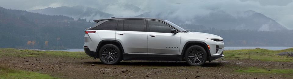 2025 Jeep Wagoneer S in Tilbury, Ontario