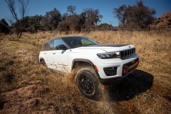 2026 Jeep Grand Cherokee in Tilbury, ON