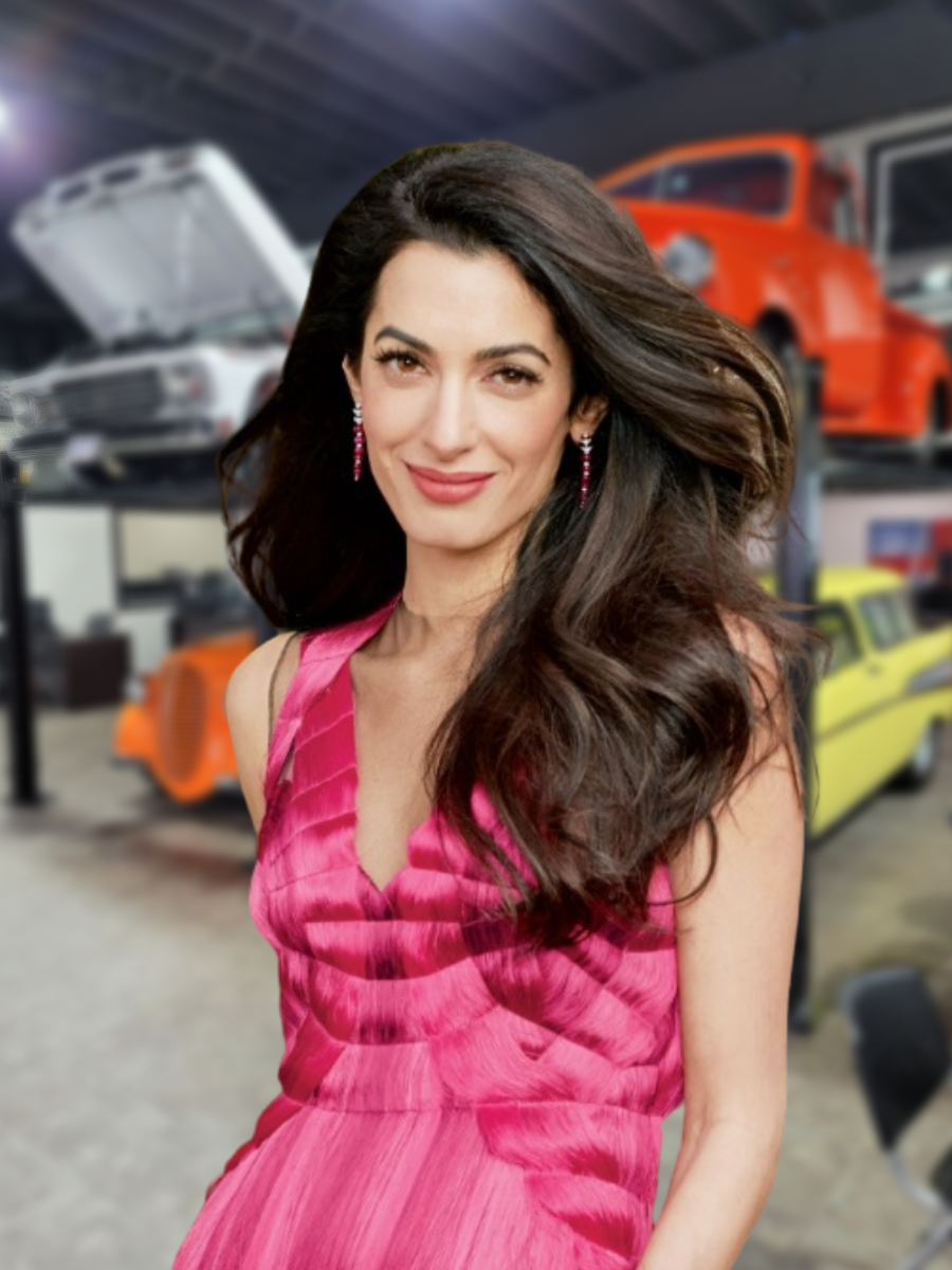 Sarah Askari – Sales Associate