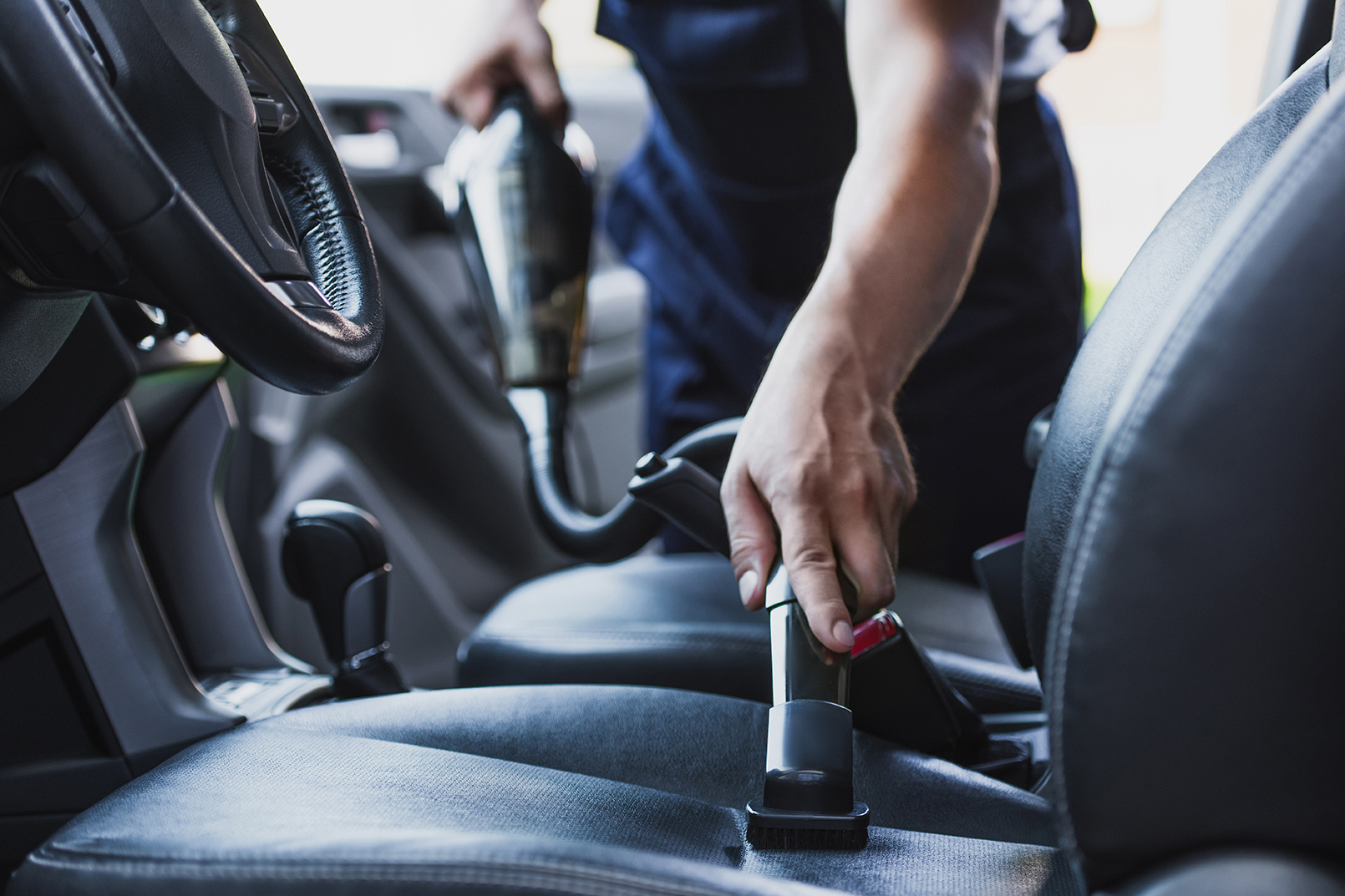 Detailing & Car Wash