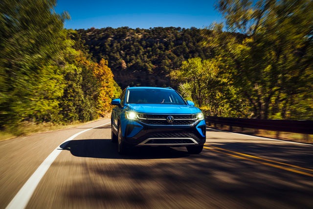 imgi_12_large-13542-2022taosselfwdshownwithsewheels1652795240217