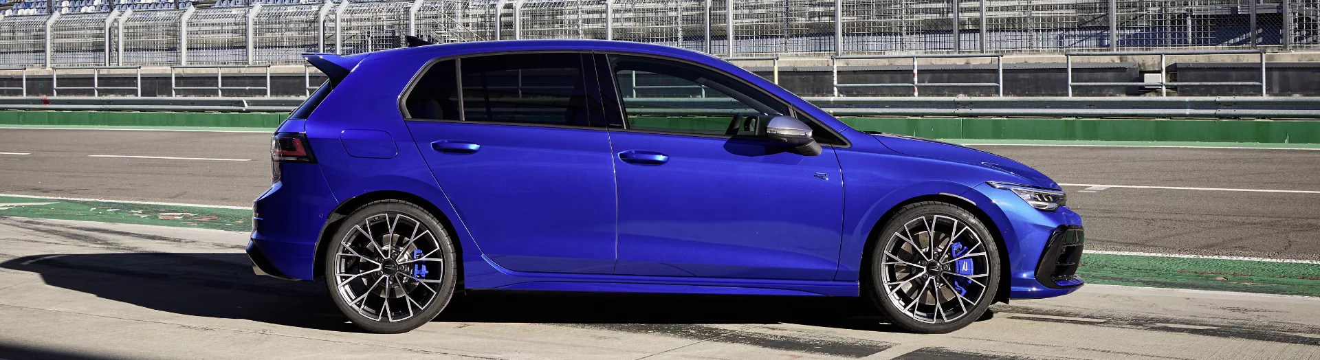 2025 Volkswagen Golf R in Unionville, Ontario