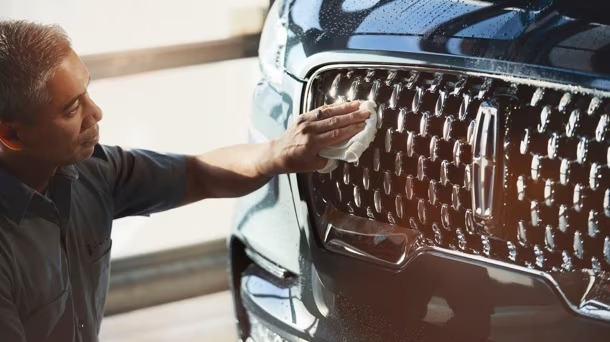 Quick Lane Service at Whiteoak Lincoln