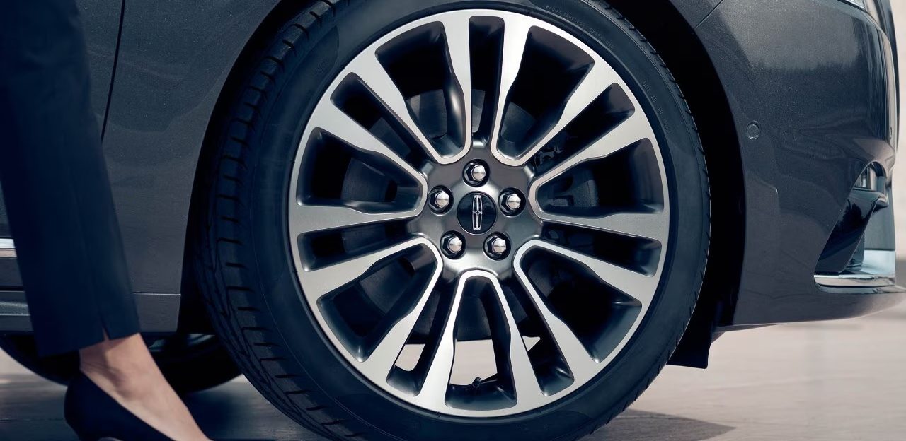Brake Fluid Flush Service at Whiteoak Lincoln