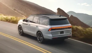 2027 Lincoln Navigator