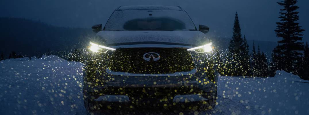 2025 infiniti qx60 front view through snow
